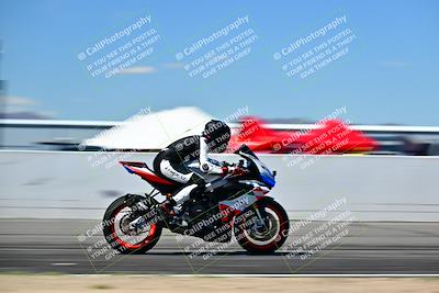 media/Mar-25-2024-Moto Forza (Mon) [[8d4319bd68]]/3-Intermediate Group/Session 4 (Front Straight Speed Pans)/